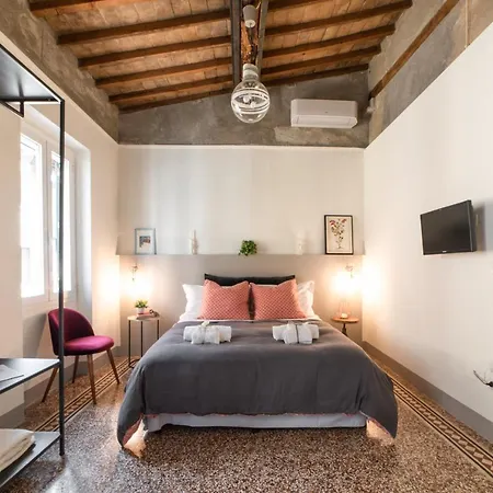 Charming Flat Near Uffizi * Firenze